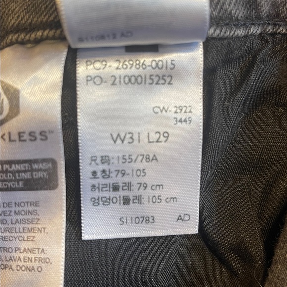 Levi’s 31 Washed Black High Waisted Mom Jeans 90s Tapered - Picture 9 of 10